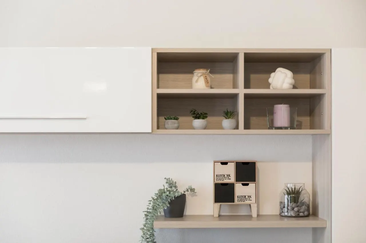 Aura Apartment - Como City Centre