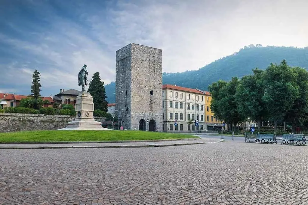 Aura Apartment - Como City Centre 0*,